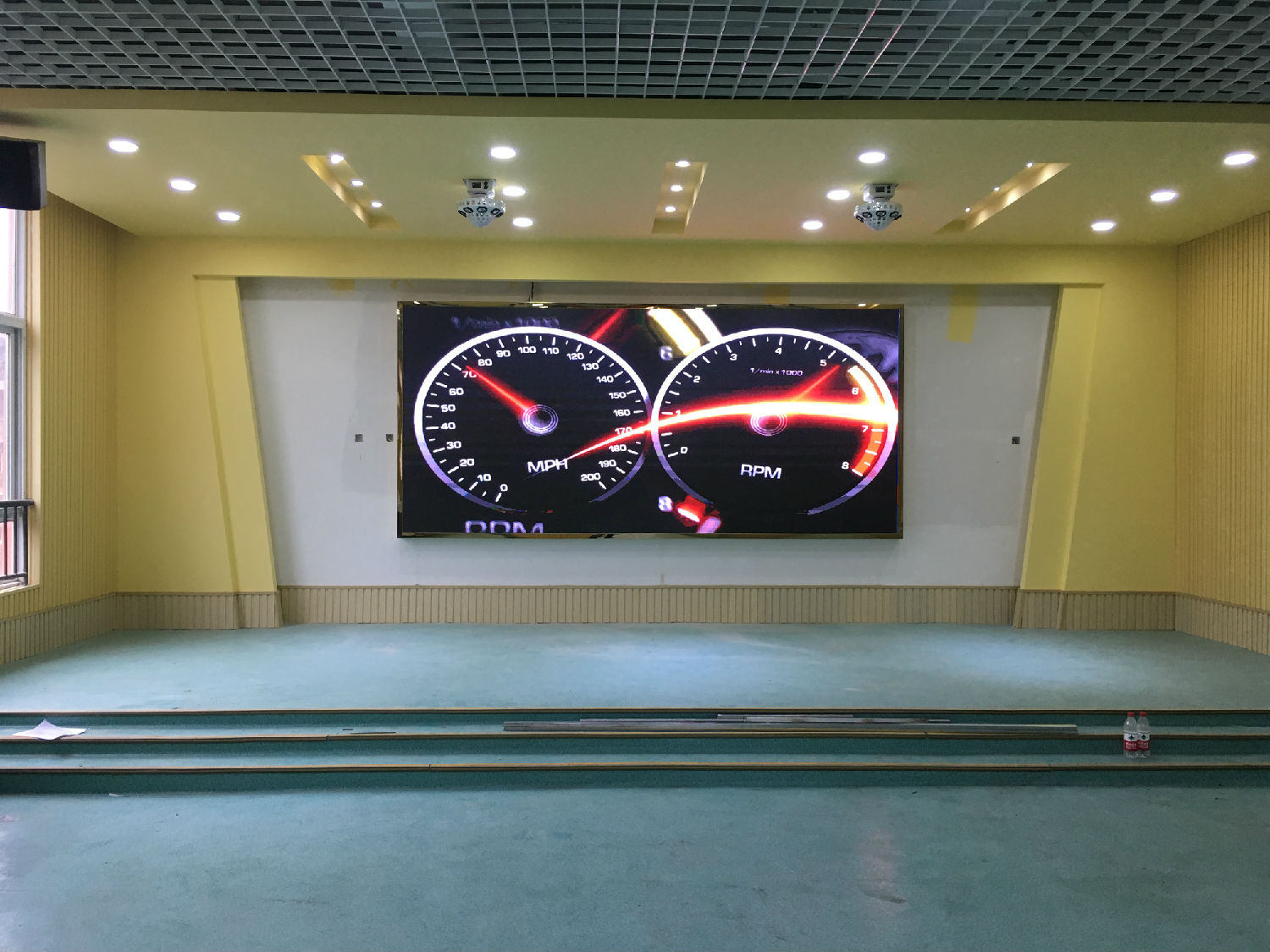 三里街天鵝幼教 P3顯示屏 (1).jpg