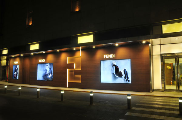 淮河路步行街專賣店p2.5電子屏